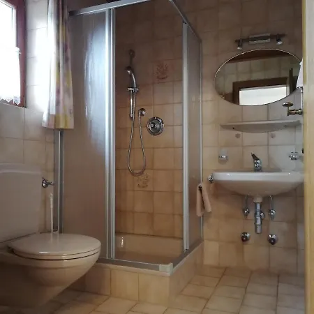 Gaestehaus Wilhelmshof 3*