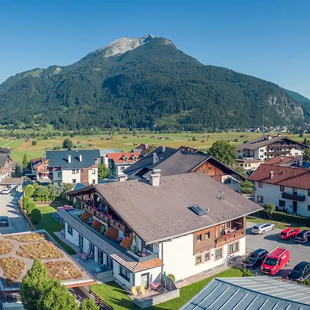 Gaestehaus Wilhelmshof Konukevi Ehrwald