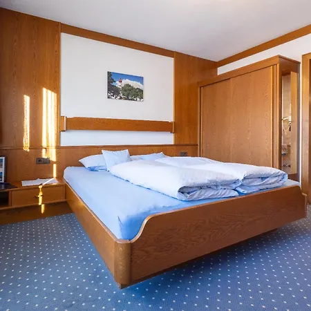 Gaestehaus Wilhelmshof Πανσιόν 3*