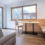 Gaestehaus Wilhelmshof 3*